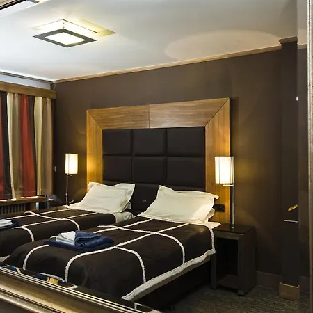 Hotel Farandole 3*